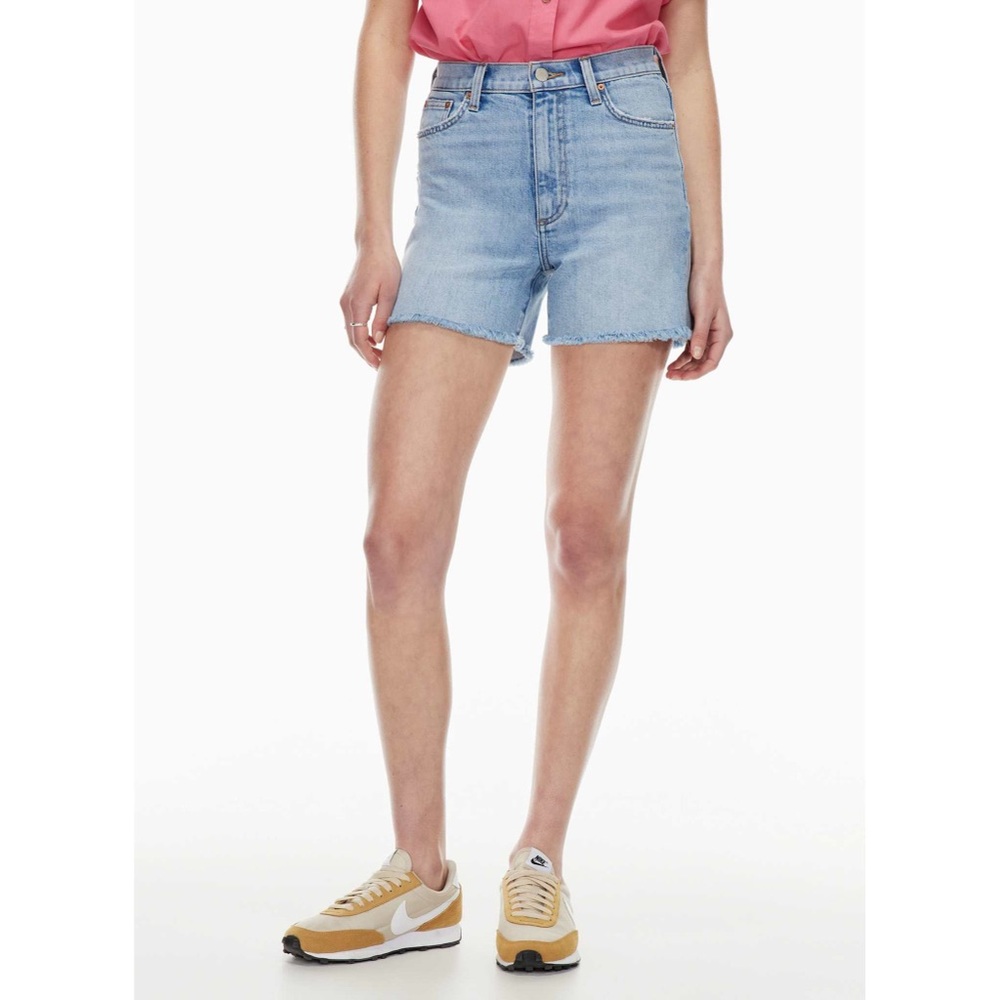 NWT Denim Forum Denim Forum The Arlo '50s Mid Thigh Short in 9 Yrs Blondie Bleu - Picture 3 of 11